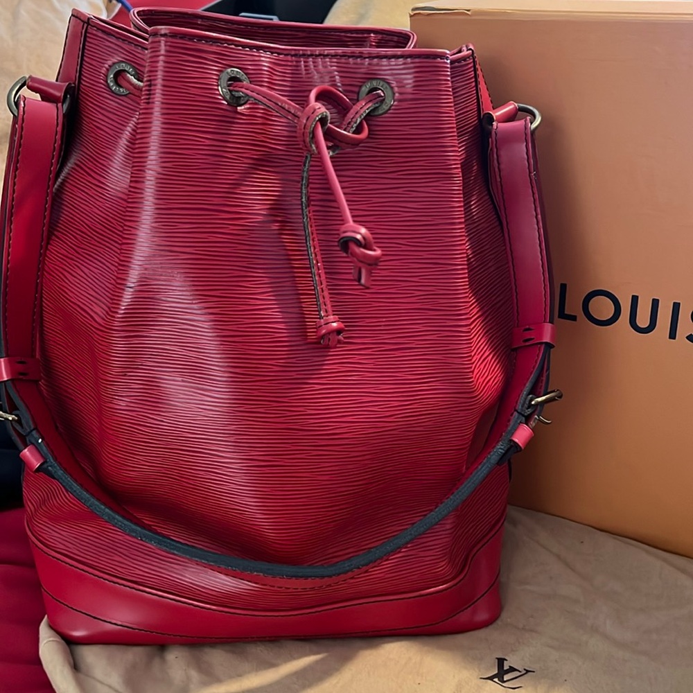 LV EPI NOE GM size Red